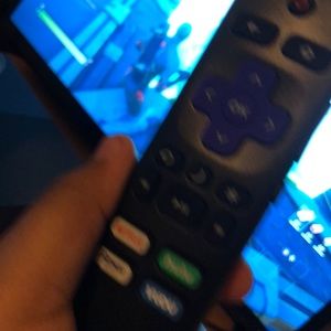 Roku tv and remote